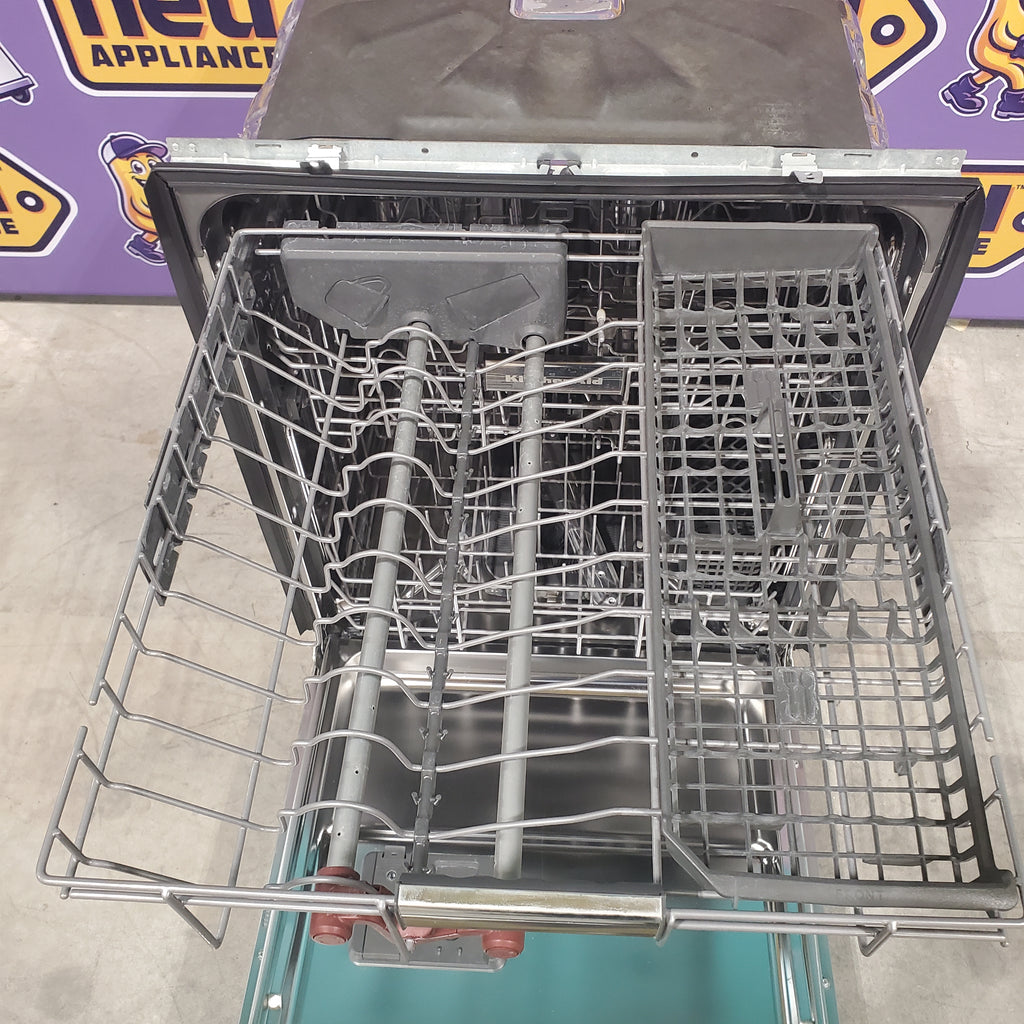Pictures of KitchenAid Third Level Utensil Rack Dishwasher with 30+ Total Wash Jets, 39 dBA KDFE204KPS - Scratch and Dent (Minor) - Neu Appliance Outlet - Discount Appliance Outlet in Austin, Tx