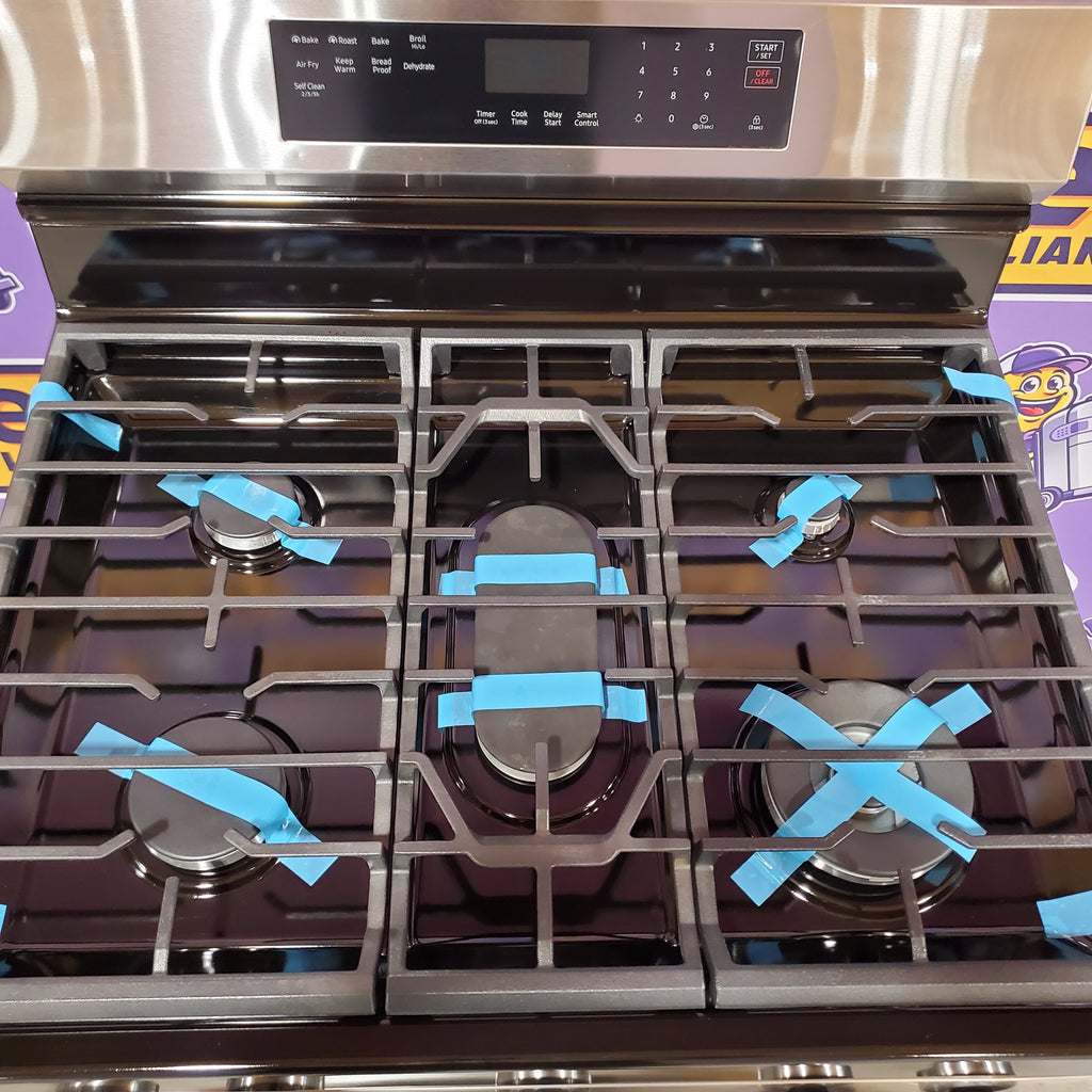 Pictures of Samsung Smart Freestanding Gas 6.0 Cu. Ft. Range with No Preheat Air Fry and Convection in Stainless Steel 22131SD83 - NX60A6511SS - Open Box - Neu Appliance Outlet - Discount Appliance Outlet in Austin, Tx