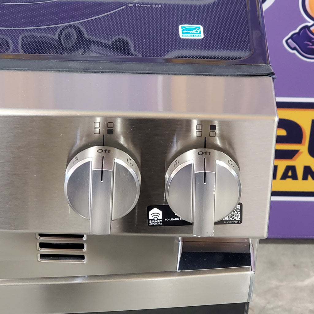 Pictures of GE® Fingerprint Resistant Stainless 30" Slide-In Electric Convection Range with No Preheat Air Fry and EasyWash™ Oven Tray GRS60LAVFS - Open Box - Neu Appliance Outlet - Discount Appliance Outlet in Austin, Tx