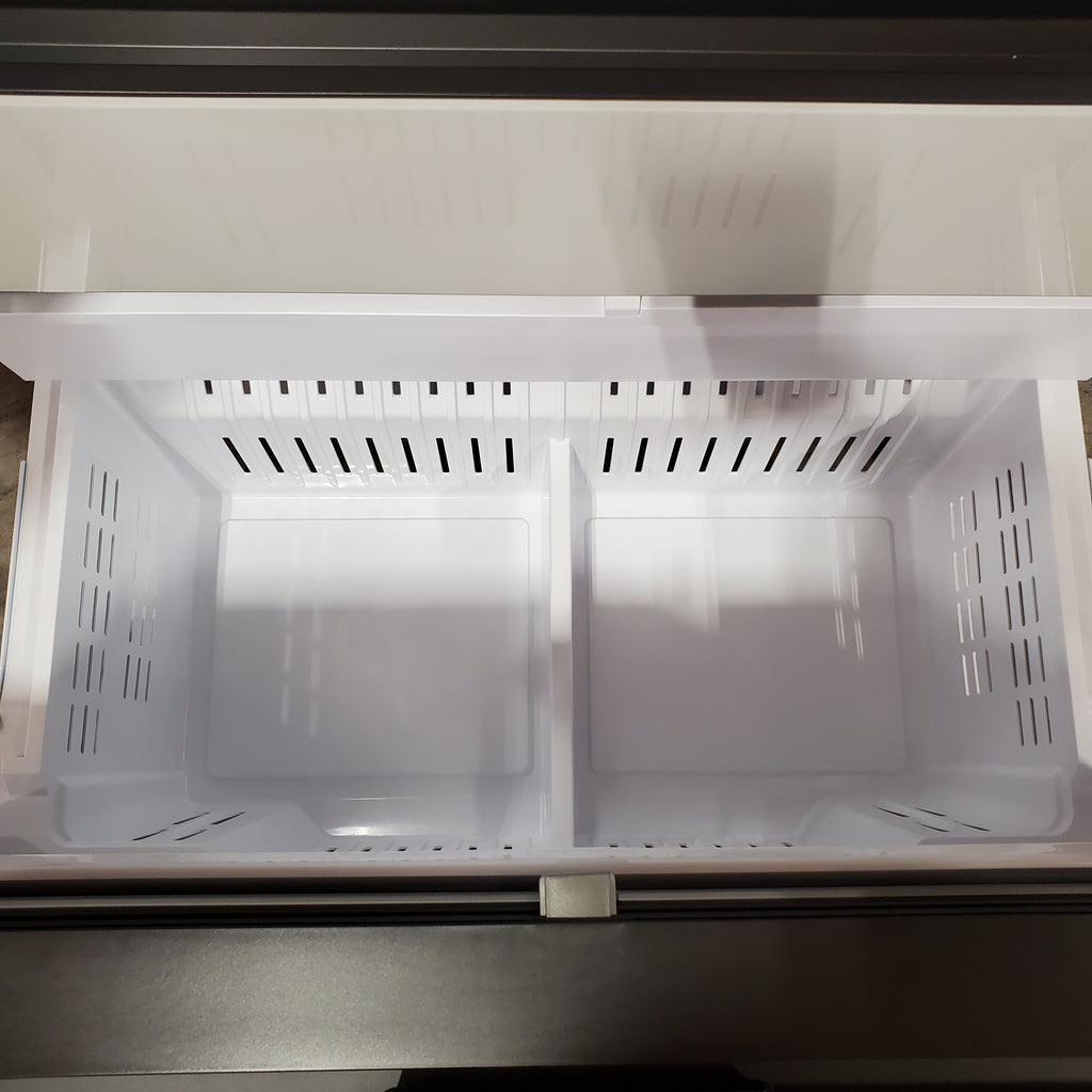 Samsung Bespoke AI 4-Door French Door 30132SD54 - RF23BB860012 - Scratch & Dent (Moderate)