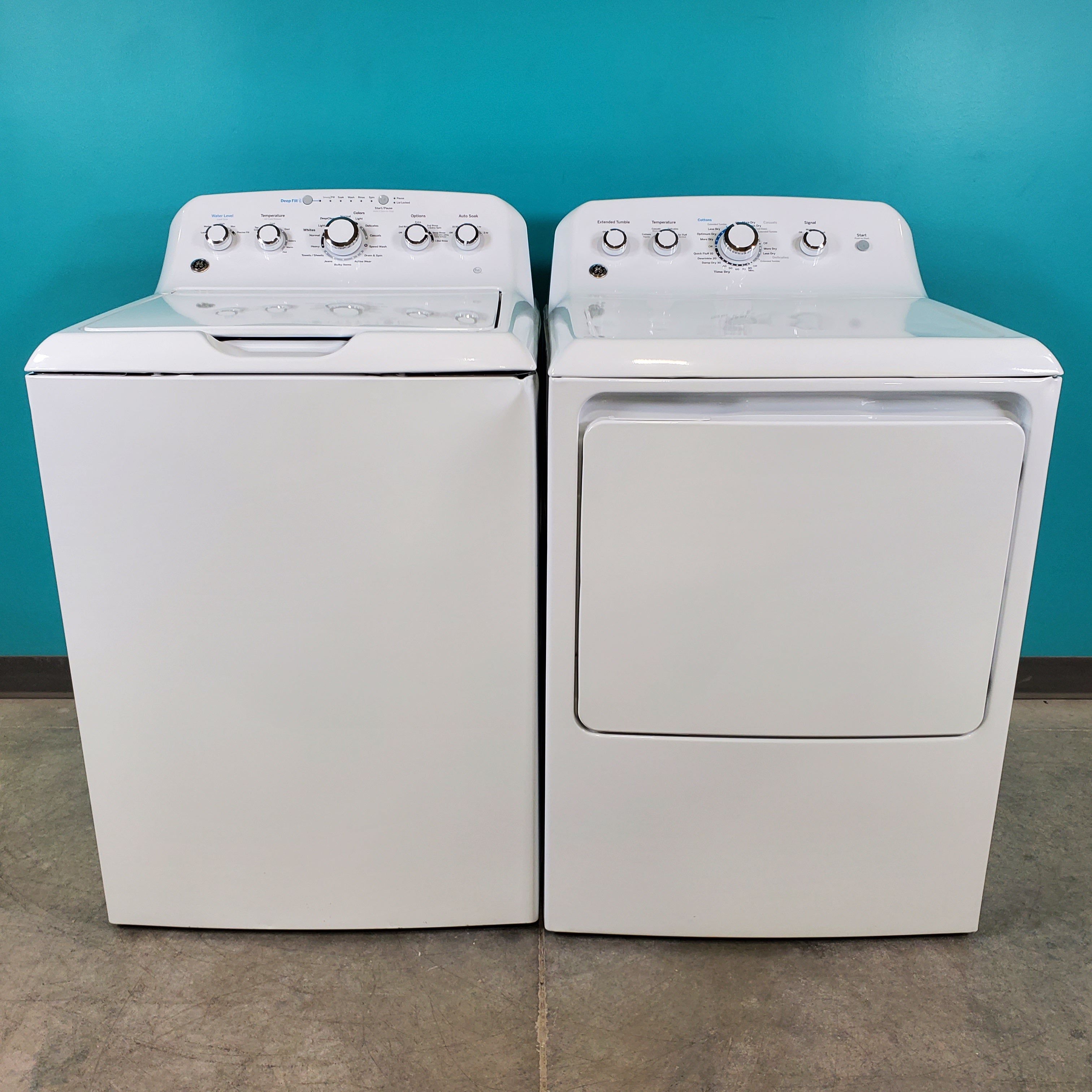 Pictures of Neu Select GE High Capacity Agitator Washer & Electric Dryer Set: 4.5 cu. ft. High Capacity Agitator Washer With Extra Water Cycle / Option & 7.2 cu. ft. Electric 220v Dryer With Auto Sensor Dry - Certified Refurbished - Neu Appliance Outlet - Discount Appliance Outlet in Austin, Tx
