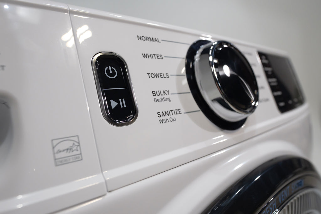 Pictures of GE ENERGY STAR 4.8 cu. ft. Capacity Smart Front Load Washer with UltraFresh Vent System with OdorBlock GFW550SSNWW - New in Box - Neu Appliance Outlet - Discount Appliance Outlet in Austin, Tx