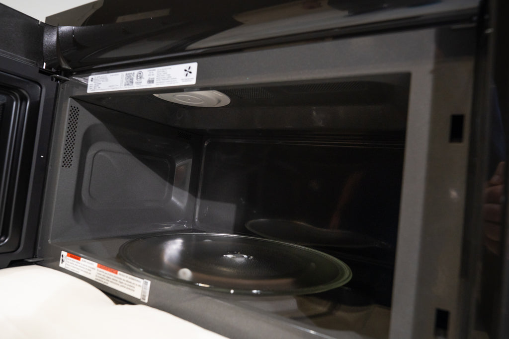 Pictures of The Allandale - 4-Piece GE Kitchen Appliance Package | GE GFE28GYNFS, GGF600AVSS, JVM7195SKSS, GDT670SYVFS - Neu Appliance Outlet - Discount Appliance Outlet in Austin, Tx