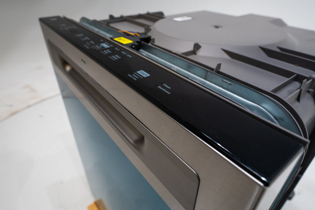 Pictures of GE Mueller Kitchen Package | GNE25JYKFS | JVM3160RFSS | GRF600AVSS | GDP630PYRFS - Neu Appliance Outlet - Discount Appliance Outlet in Austin, Tx