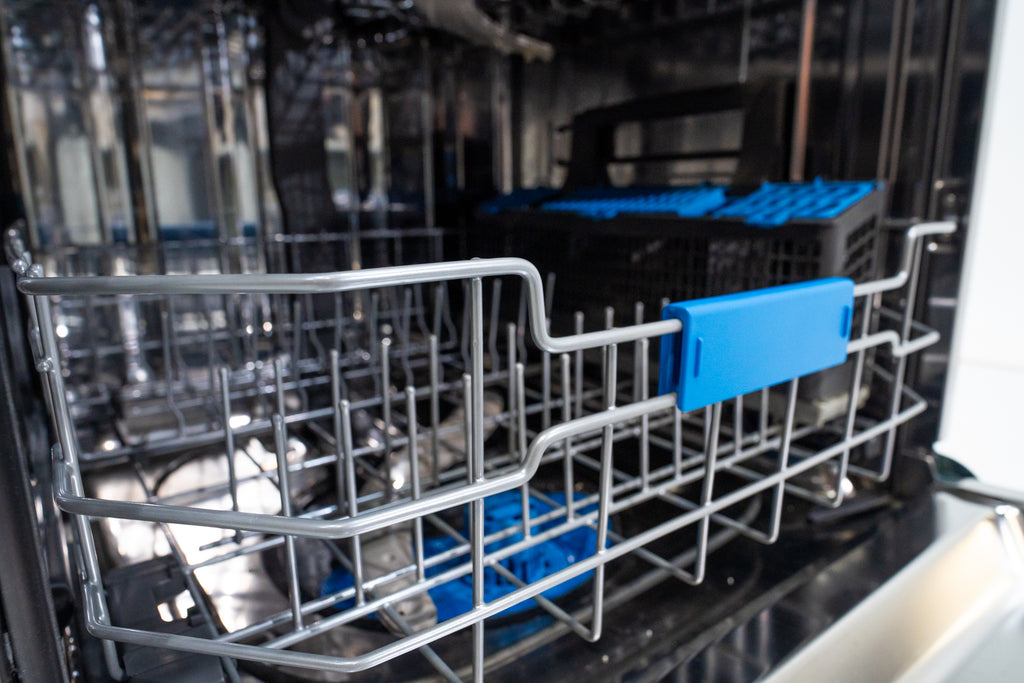 Pictures of The Barton Springs GE Kitchen Package | PGD29BYTFS | PHS930YPFS | PDP795SYVFS | PVM9005SJSS - Neu Appliance Outlet - Discount Appliance Outlet in Austin, Tx