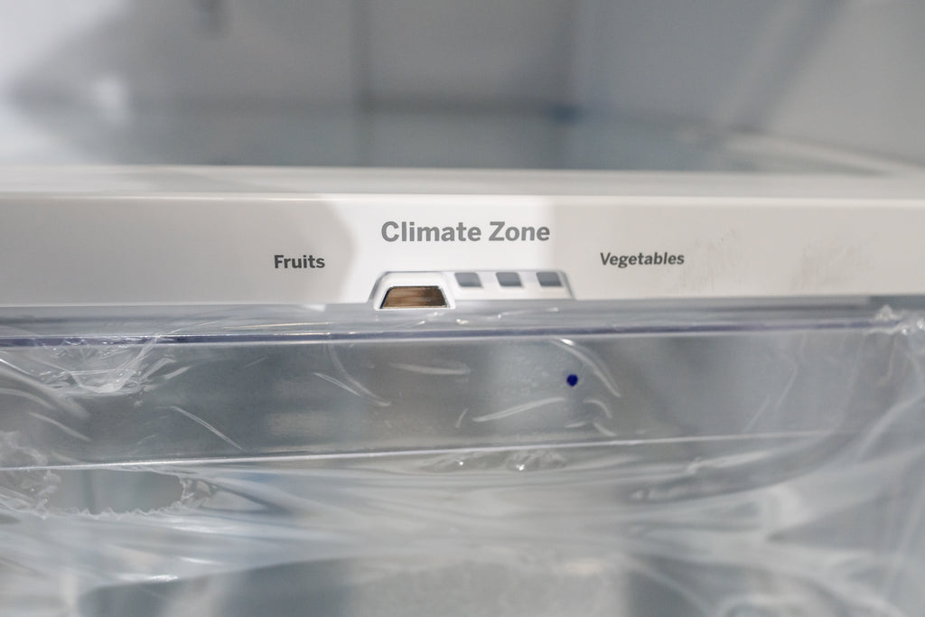 Pictures of GE 33" Wide Stainless Steel ENERGY STAR 24.7 Cu. Ft. French-Door Refrigerator with Ice Maker and Water Dispenser GNE25JYKFS - New in Box - Neu Appliance Outlet - Discount Appliance Outlet in Austin, Tx