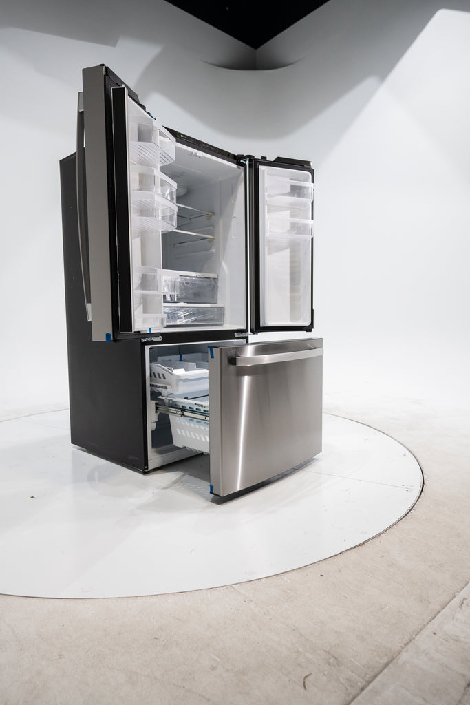 Pictures of GE 33" Wide Stainless Steel ENERGY STAR 24.7 Cu. Ft. French-Door Refrigerator with Ice Maker and Water Dispenser GNE25JYKFS - New in Box - Neu Appliance Outlet - Discount Appliance Outlet in Austin, Tx
