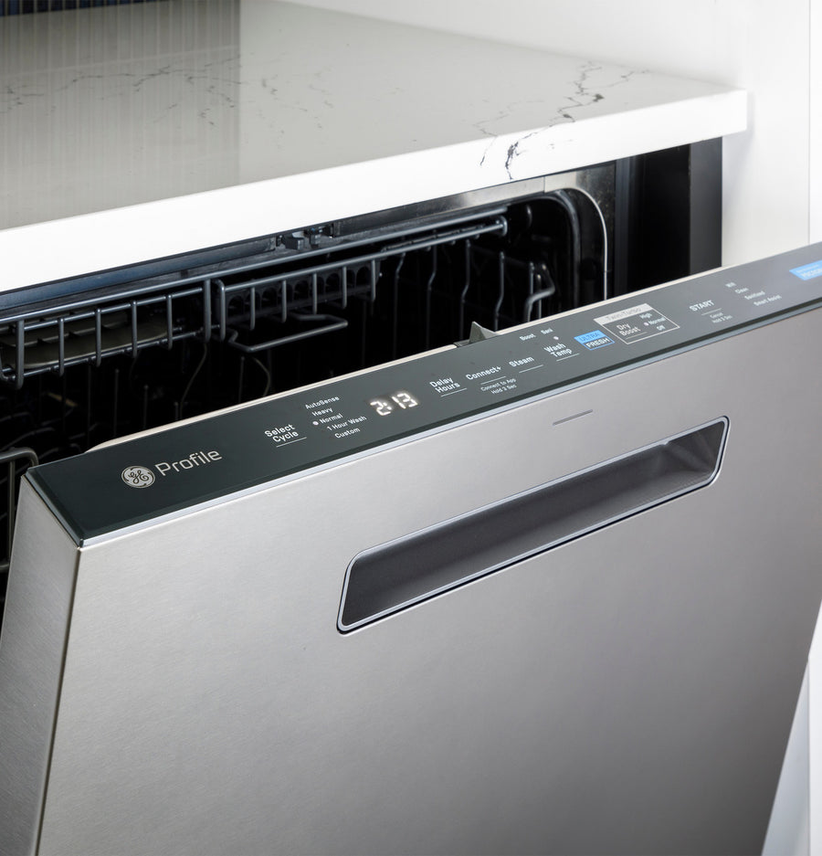 GE Profile™ ENERGY STAR Smart UltraFresh System Dishwasher with Microban™ Antimicrobial Technology with Deep Clean Washing 3rd Rack, 39 dBA GE9856 - PDP795SYVFS - New in Box