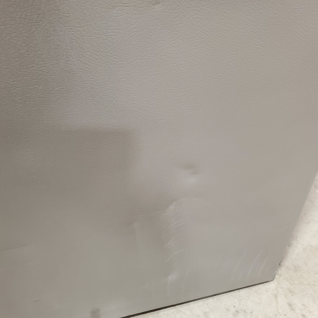 Frigidaire 27.8 cu. ft. 3 Door French Door Refrigerator with Exterior Water and Ice Dispenser 20SD018 - FRFS2823AS - Scratch & Dent (Minor)