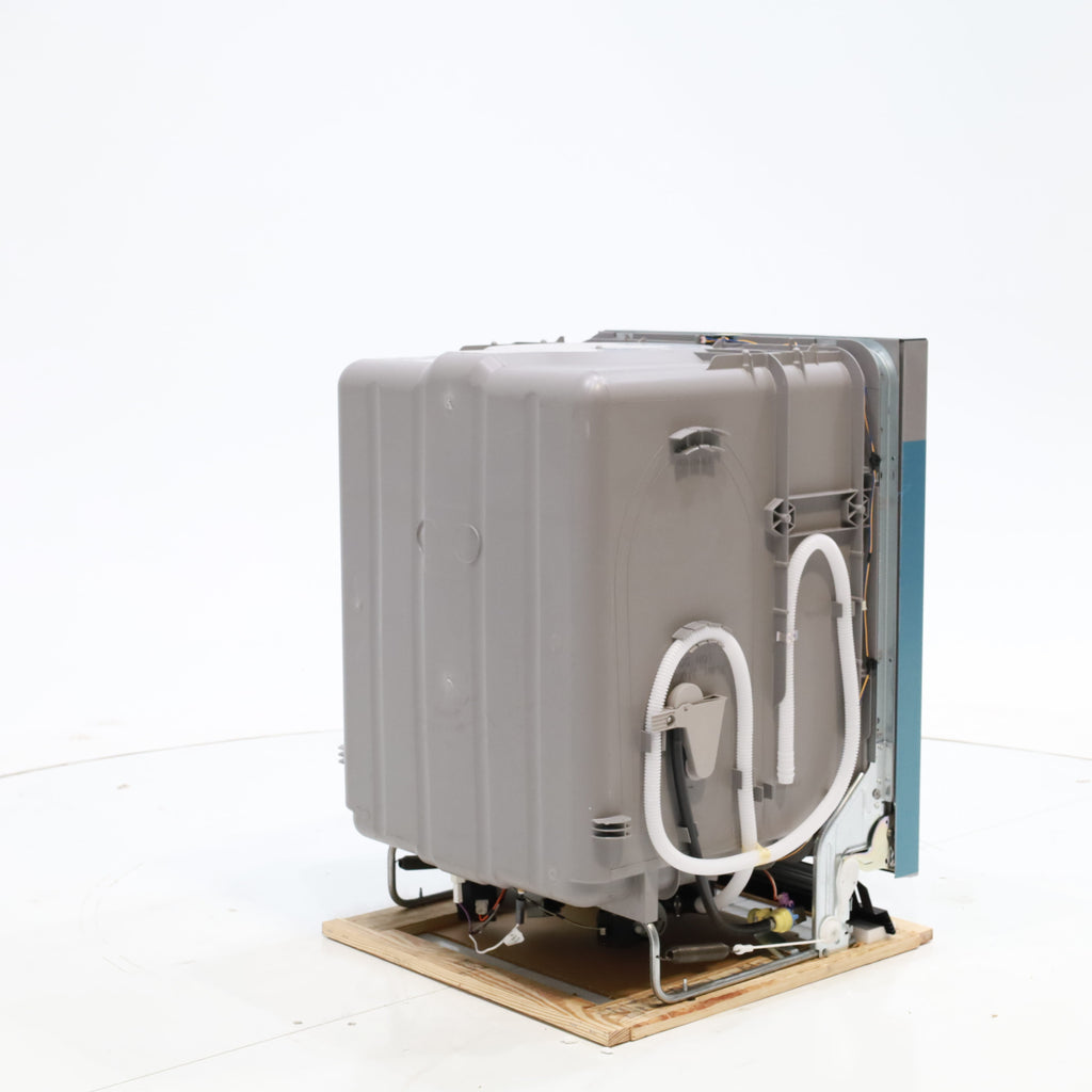 GE® ENERGY STAR® Top Control with Plastic Interior Dishwasher with Sanitize Cycle & Dry Boost GE9850 - GDP630PYRFS - New in Box