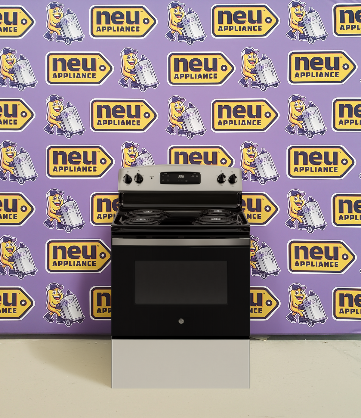 GE® ENERGY STAR® 30" Free-Standing Electric Range - GE9889 - JBS360RTSS  - New In Box