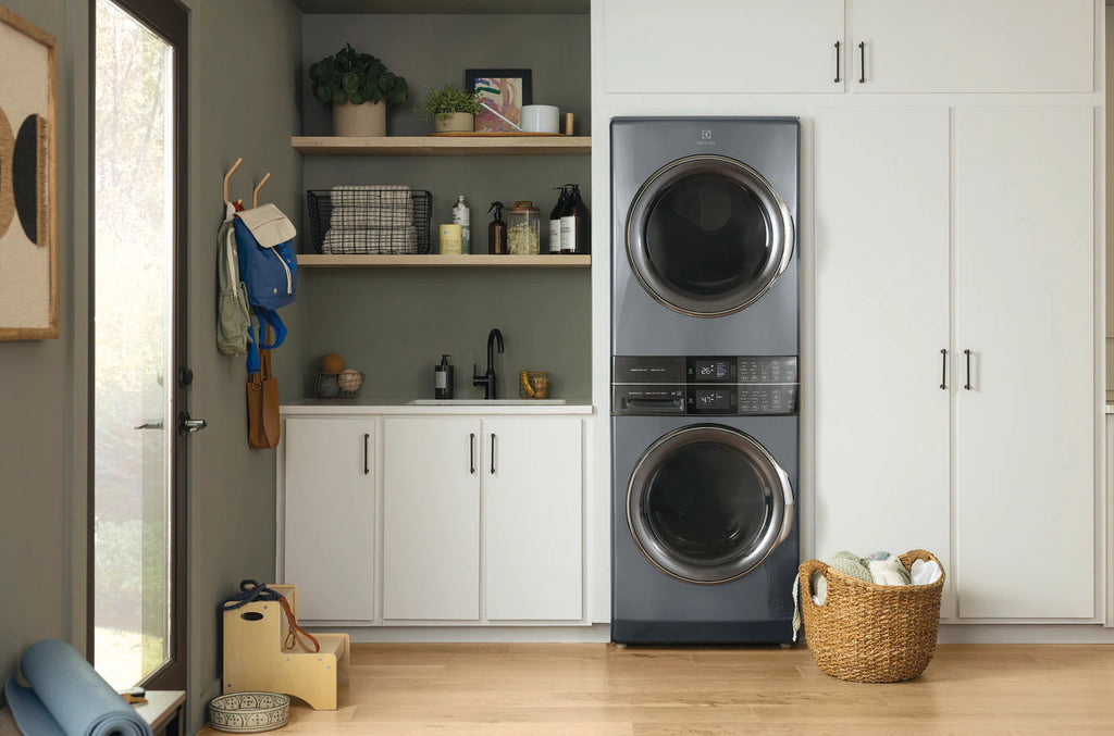 Pictures of Electrolux Laundry Tower Single Unit Front Load 4.5 Cu. Ft. Washer and 8 Cu. Ft. Gas Dryer in Titanium ELTG7600AT - Scratch & Dent (Minor) - Neu Appliance Outlet - Discount Appliance Outlet in Austin, Tx