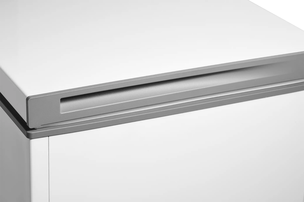 Pictures of Midea 5.1-cu ft Garage Ready Chest Freezer Convertible to Refrigerator - New in Box - Neu Appliance Outlet - Discount Appliance Outlet in Austin, Tx