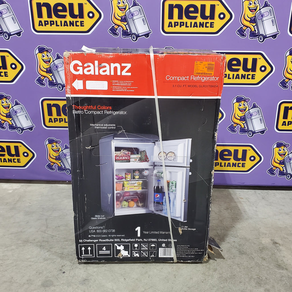 Galanz 3.1 Cu Ft Retro Dual Door Refrigerator 25136SD658 - GLR31TBKER - New in Box