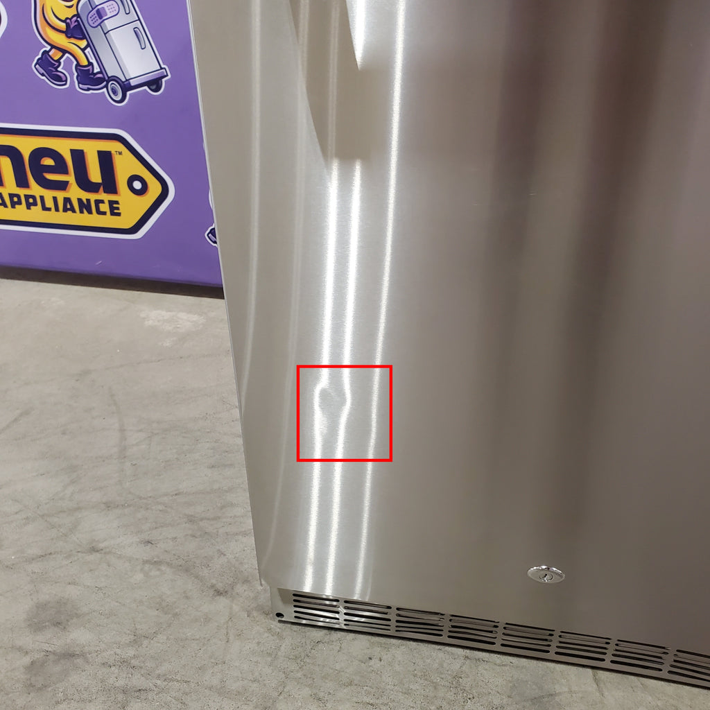 Pictures of Hestan Aspire 24-inch, 5.6 cu. ft. Outdoor Refrigerator with Door Lock, Automatic Defrost, LED Interior Lighting and Adjustable Leveling Legs 1116241 - ERS24 - Scratch & Dent (Moderate) - Neu Appliance Outlet - Discount Appliance Outlet in Austin, Tx