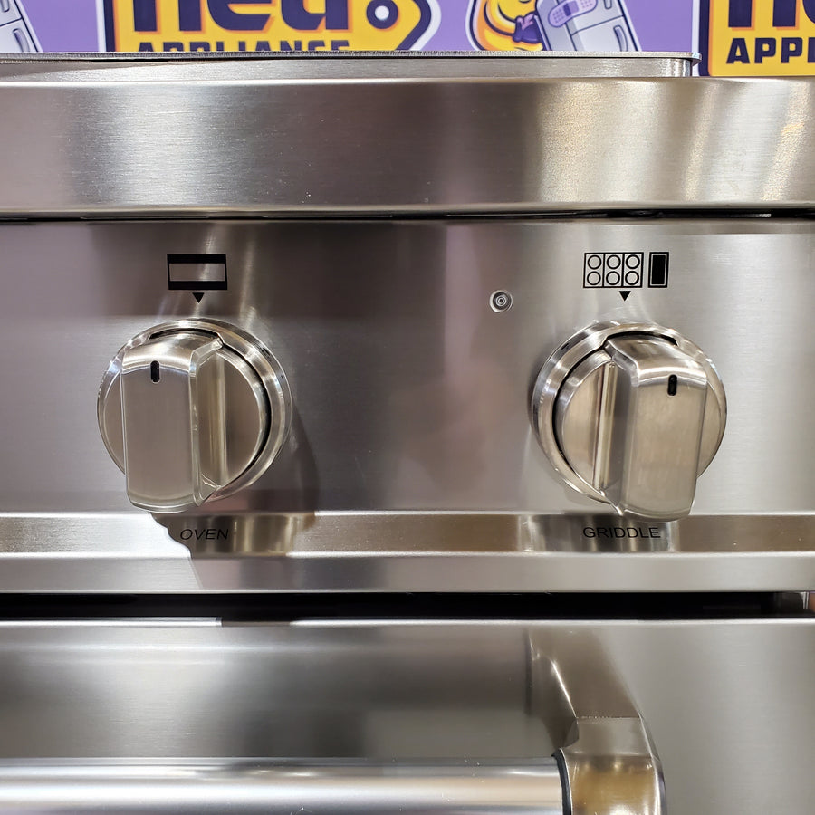 Bertazzoni Master Series 48 Inch Freestanding Gas Range with 6 Sealed Burners, 7 cu. ft. Total Oven Capacity, Double Oven, European Convection Oven, and Electric Griddle: Natural Gas 11113107 - MAS486BTFGMX - Scratch & Dent (Minor)