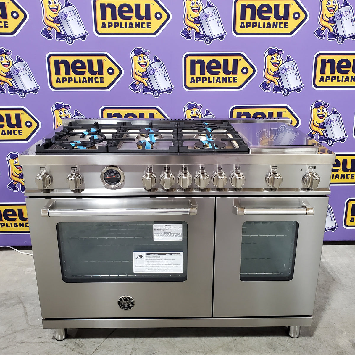 Bertazzoni Master Series 48 Inch Freestanding Gas Range with 6 Sealed Burners, 7 cu. ft. Total Oven Capacity, Double Oven, European Convection Oven, and Electric Griddle: Natural Gas 11113107 - MAS486BTFGMX - Scratch & Dent (Minor)