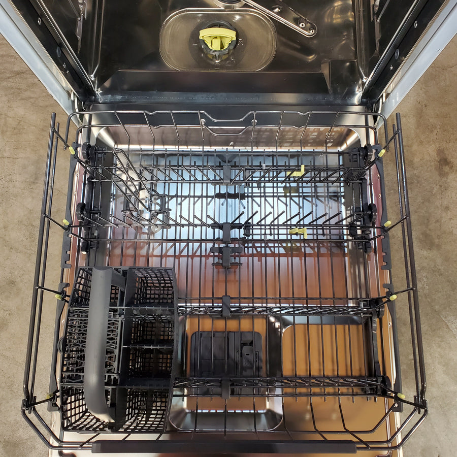ASKO Smart Dishwasher with 40 dBA Noise Level, 3 Racks, and 3 Spray Arms 1111391 - DBI565IXXLS - Scratch & Dent (Moderate)
