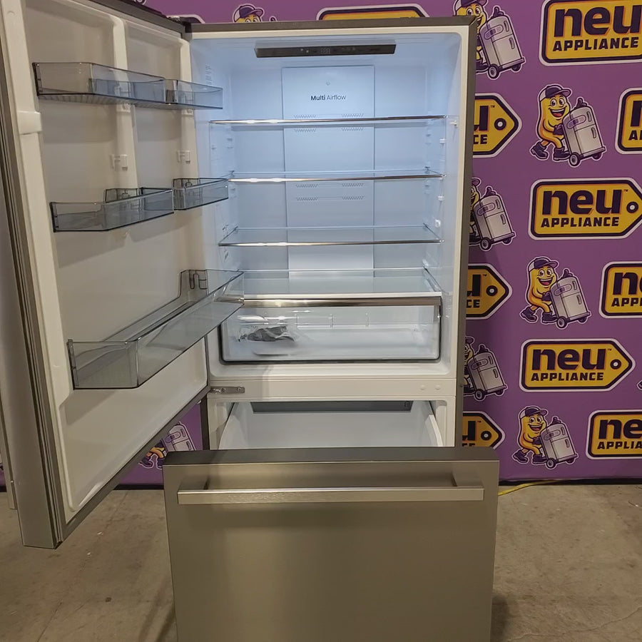 Pictures of Hisense Counter Depth Bottom Freezer 17.2 Cu. Ft. Refrigerator with LED Lighting and Super Cool and Super Freeze in Fingerprint Stainless Steel 22142805 - HRB171N6ASE - Scratch and Dent (Minor) - Neu Appliance Outlet - Discount Appliance Outlet in Austin, Tx