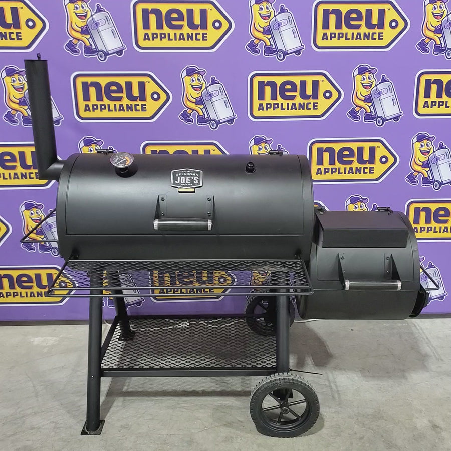 Pictures of Oklahoma Joe's Highland 879-Sq. in Black Horizontal Charcoal Smoker 22521695 - 24203001 - Certified Refurbished - Neu Appliance Outlet - Discount Appliance Outlet in Austin, Tx