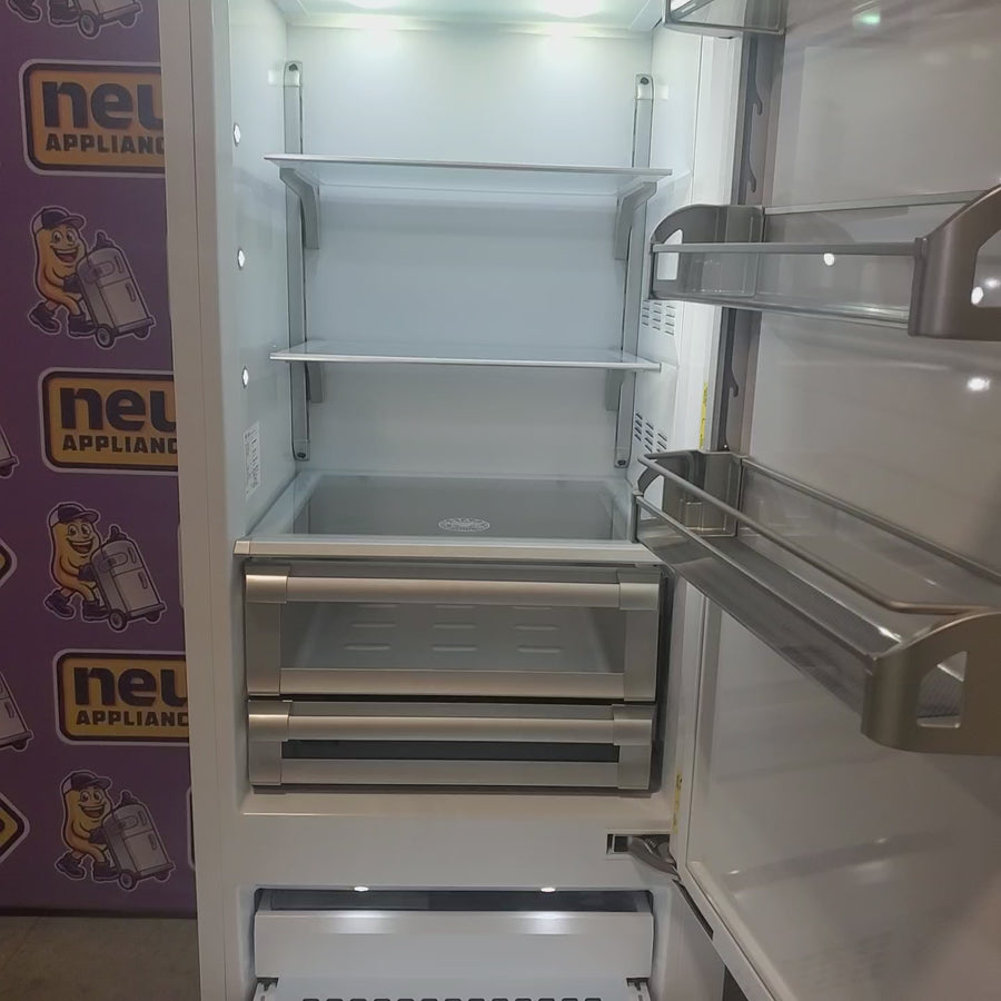 Pictures of Bertazzoni 30 Inch Panel Ready Built-In Bottom Mount Refrigerator with 15.5 cu. ft. Capacity, Digital Touch-Controls, Lateral Airflow System, and Ice Maker 1119382 - Scratch & Dent (Major) - Neu Appliance Outlet - Discount Appliance Outlet in Austin, Tx