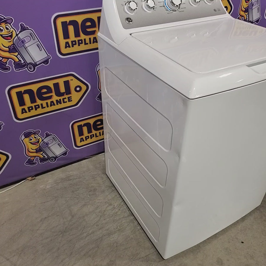 Pictures of GE White Top Load 4.4 Cu. Ft. Washer with Stainless Steel Basket GTW490ACJWS - Certified Refurbished and GE White Electric 7.2 Cu. Ft. Dryer with Aluminized Alloy Drum GTD45EASJWS - Certified Refurbished - Neu Appliance Outlet - Discount Appliance Outlet in Austin, Tx