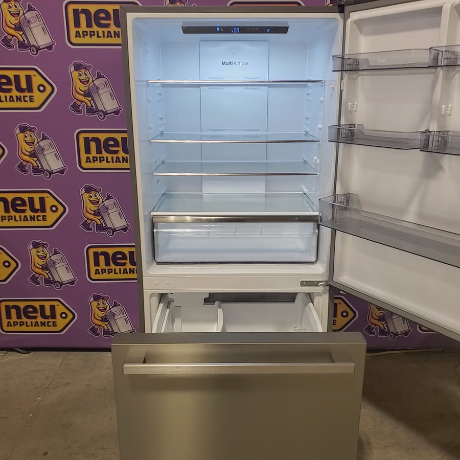 Pictures of Hisense 33" Wide Counter Depth ENERGY STAR 17.2-cu ft Bottom-Freezer Refrigerator with Ice Maker in Fingerprint Resistant Stainless Steel HRB171N6BSE - Scratch & Dent (Minor) - Neu Appliance Outlet - Discount Appliance Outlet in Austin, Tx