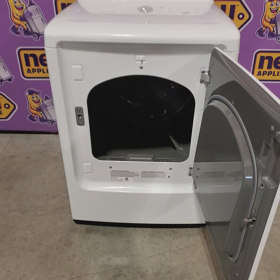 Pictures of Samsung ENERGY STAR 5.0 cu. ft. Top Load Washing Machine with Active Water Jet WA50R5200AW - Certified Refurbished and Samsung 7.2 cu. ft. Electric Dryer with Sensor Dry in White DVE45T3200W - Scratch & Dent (Minor) - Neu Appliance Outlet - Discount Appliance Outlet in Austin, Tx