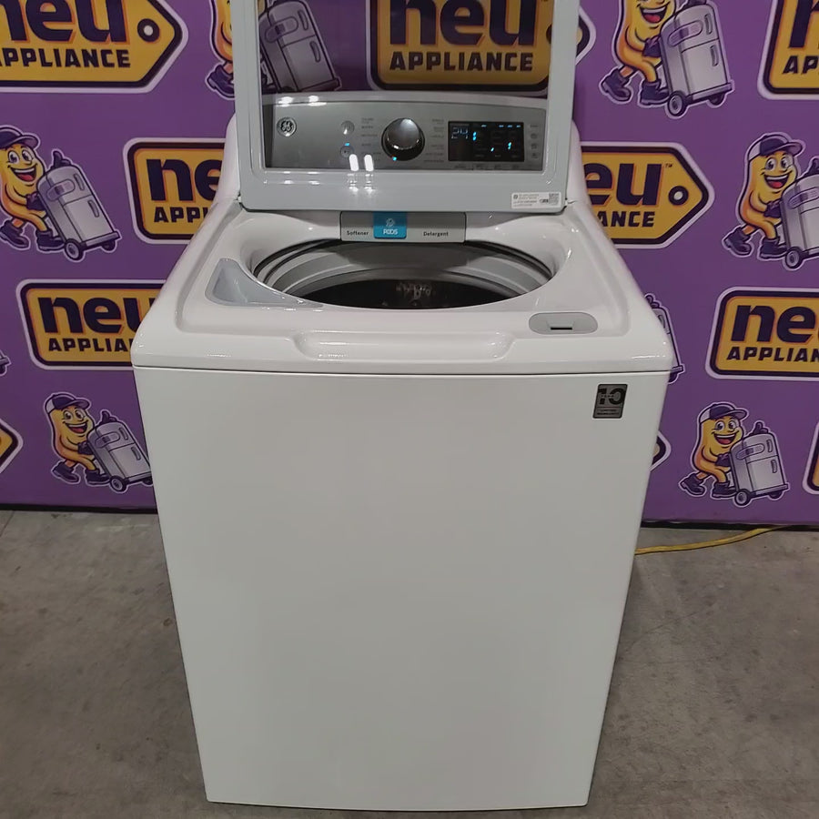 Pictures of GE® ENERGY STAR® 4.8 cu. ft. Capacity Washer with Sanitize w/Oxi and FlexDispense® in White GTW720BSNWS - Certified Refurbished - Neu Appliance Outlet - Discount Appliance Outlet in Austin, Tx
