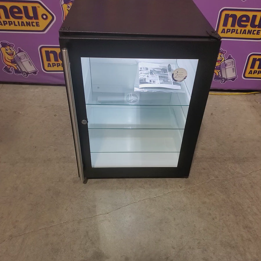 Pictures of U-Line ADA Series 5.3 Cu. Ft. Mini Fridge in Stainless Solid 11110441 - UADA24RS13B - Scratch & Dent (Minor) - Neu Appliance Outlet - Discount Appliance Outlet in Austin, Tx
