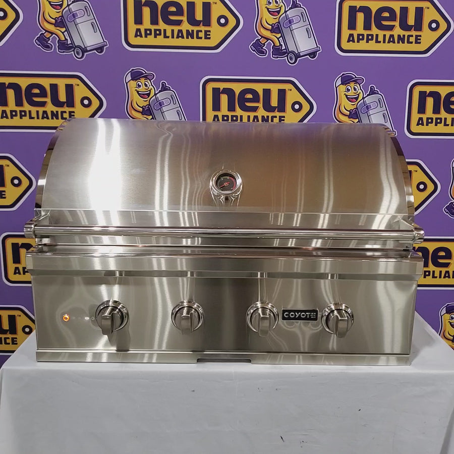 Pictures of Coyote C-Series 35.5" Built-In Gas Grill in Stainless Steel 1118351 - C2C36LP - Scratch & Dent (Moderate) - Neu Appliance Outlet - Discount Appliance Outlet in Austin, Tx