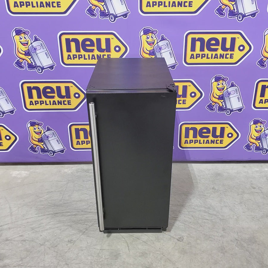 Pictures of U-Line 1 Class 3.1 cu ft Mini Fridge in Black 1117262 - UHRE115-BS01A - Scratch & Dent (Minor) - Neu Appliance Outlet - Discount Appliance Outlet in Austin, Tx