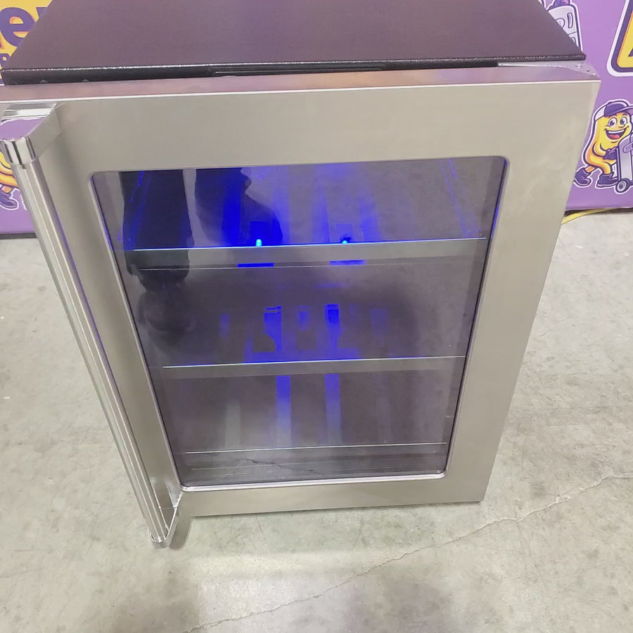 Pictures of Marvel 24 Inch Built-In Undercounter Beverage Center with 19 Bottle Capacity, 108 Can Capacity, 3-in-1 Convertible Shelves, and Theater-Style Display Lighting 11110474 - MPBV424SG31A - Scratch & Dent (Minor) - Neu Appliance Outlet - Discount Appliance Outlet in Austin, Tx