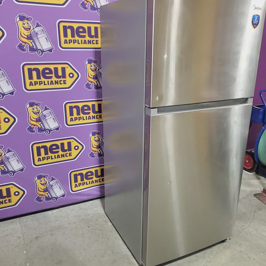 Pictures of Midea 18 Cu. Ft. Stainless Garage Ready Top Freezer Refrigerator in Stainless Steel MRT18D3BST - Scratch & Dent (Minor) - Neu Appliance Outlet - Discount Appliance Outlet in Austin, Tx