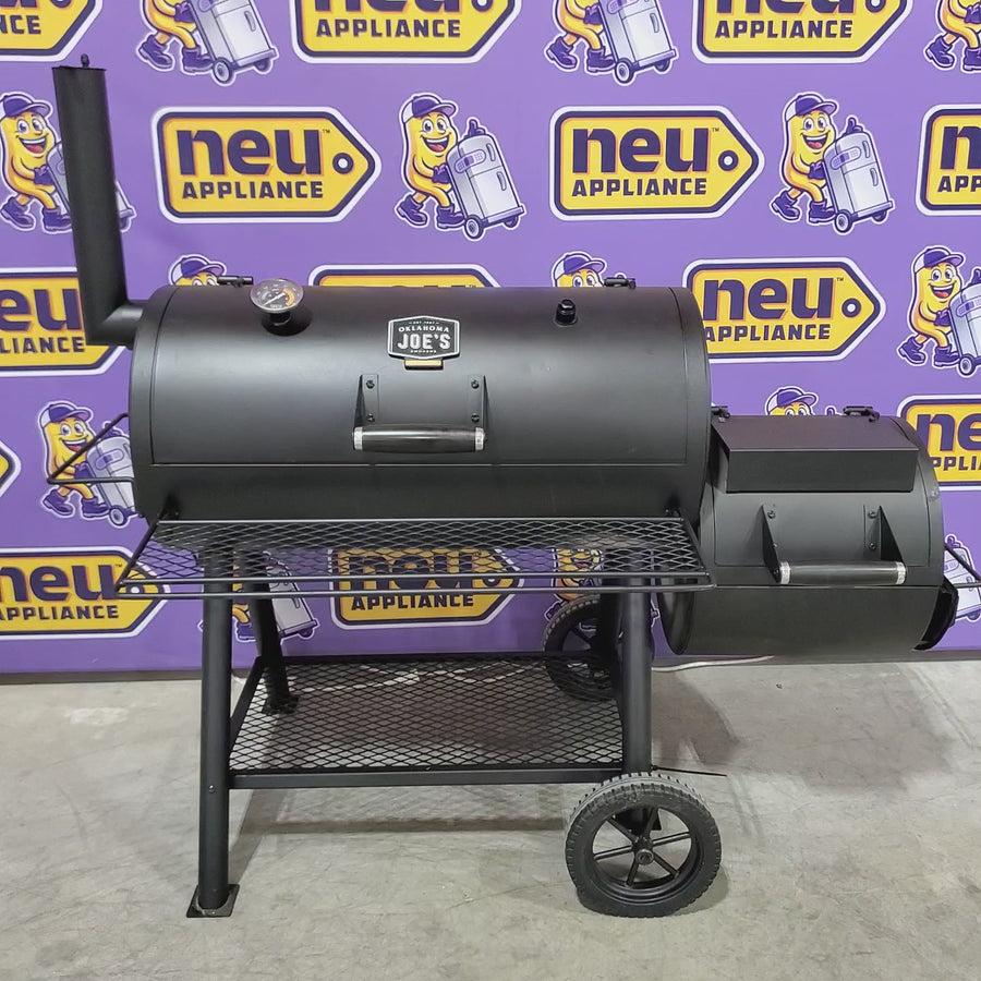 Pictures of Oklahoma Joe's Highland 879-Sq. in Black Horizontal Charcoal Smoker 22521695 - 24203001 - Certified Refurbished - Neu Appliance Outlet - Discount Appliance Outlet in Austin, Tx