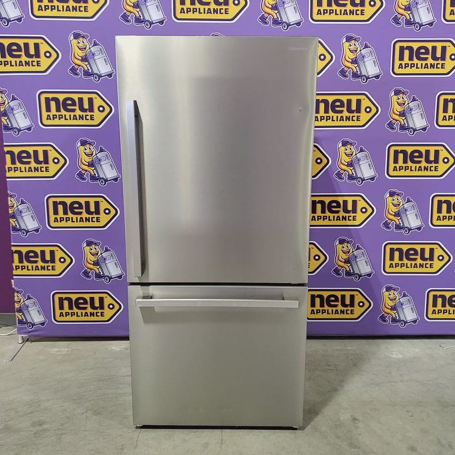 Pictures of Hisense Counter Depth Bottom Freezer 17.2 Cu. Ft. Refrigerator with LED Lighting and Super Cool and Super Freeze in Fingerprint Stainless Steel 22137390 - HRB171N6ASE - Scratch and Dent (Moderate) - Neu Appliance Outlet - Discount Appliance Outlet in Austin, Tx