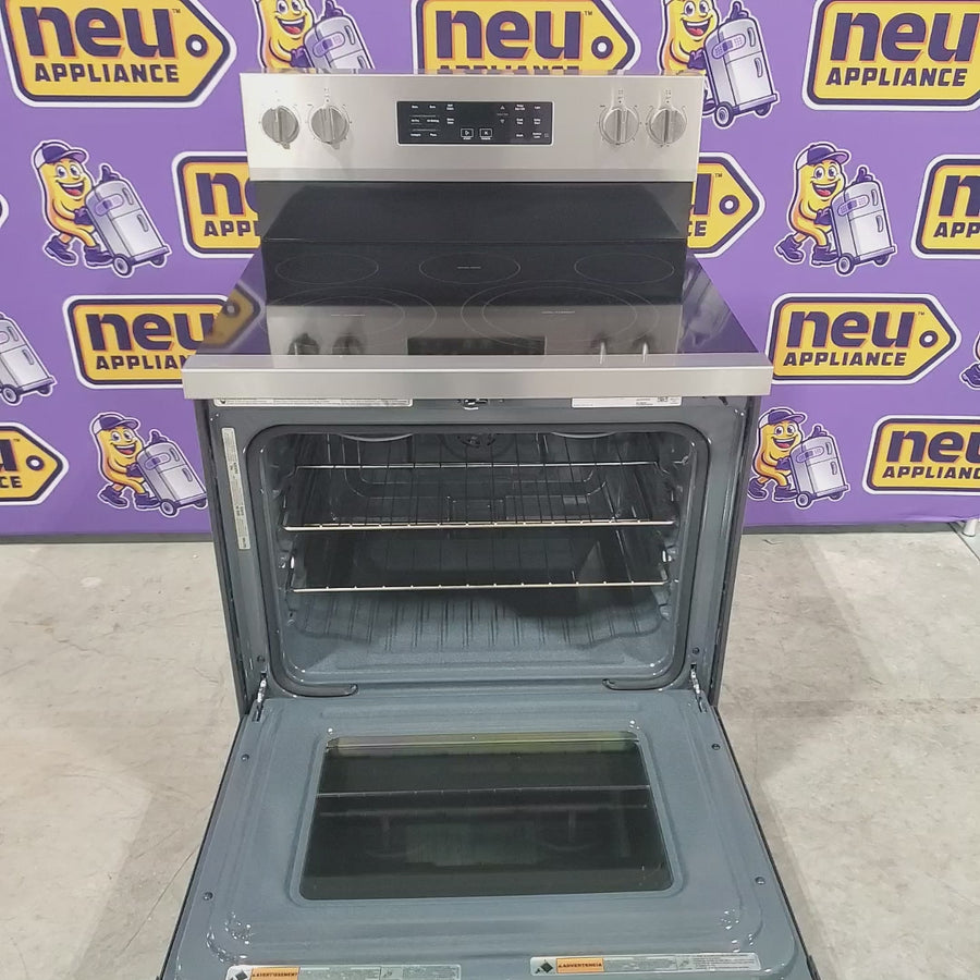 Pictures of Whirlpool Energy Star 30 Inch Electric Range with Air Cooking Technology, No Preheat Air Fry, Air Baking and Self Clean WFES5030RZ - Scratch and Dent (Minor) - Neu Appliance Outlet - Discount Appliance Outlet in Austin, Tx