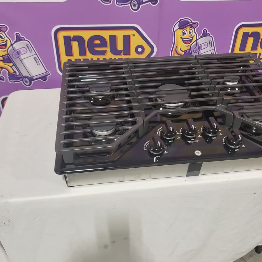 Pictures of GE 30 in. Gas Cooktop in Black with 5-Burners including Power Burners JGP5030DLBB - Open Box - Neu Appliance Outlet - Discount Appliance Outlet in Austin, Tx
