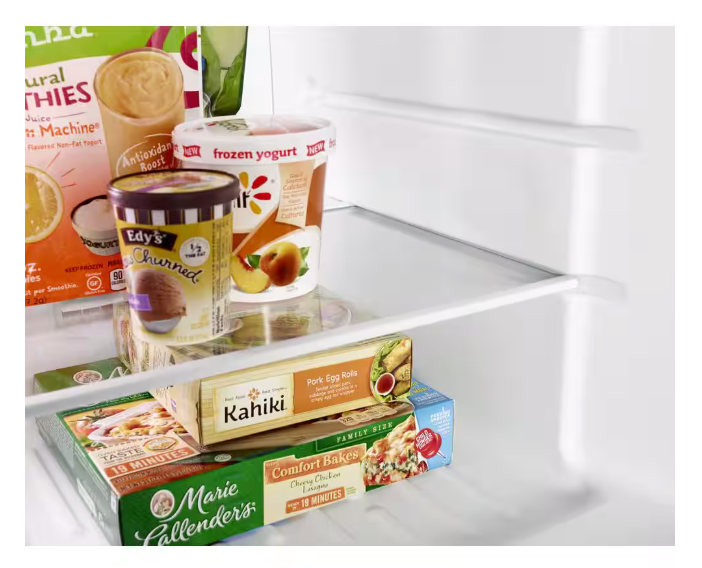 Whirlpool 16 cu. ft. 28-inch Wide Top Freezer Refrigerator 5SD201 - WRT316SFDM - Open Box