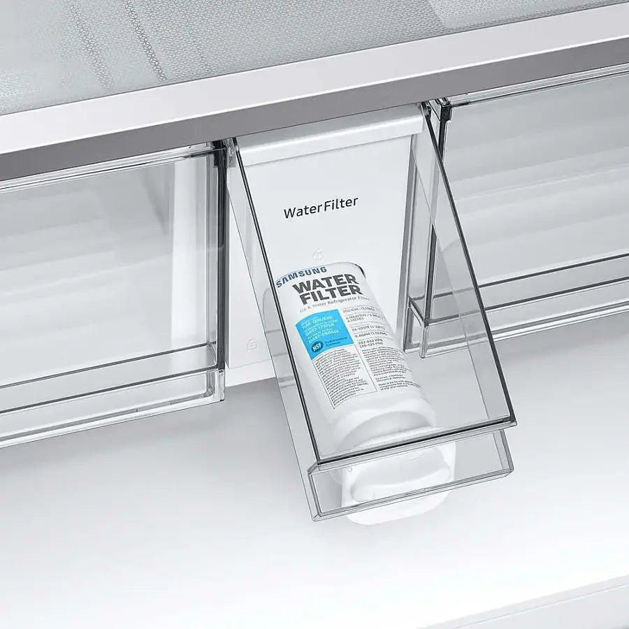 Pictures of Samsung Bespoke 4-Door French Door Refrigerator (29 cu. ft.) with Beverage Center™ in White Glass RF29BB860012AA - Scratch & Dent (Minor) - Neu Appliance Outlet - Discount Appliance Outlet in Austin, Tx