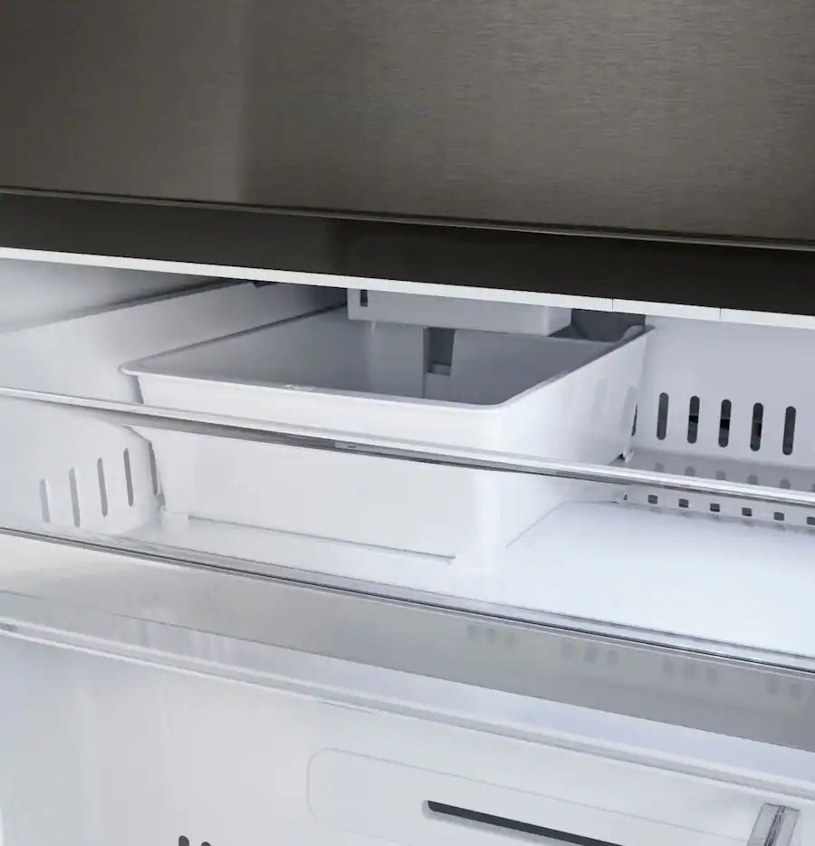 LG 23 cu. ft. Smart InstaView™ Door-in-Door® Counter-Depth Refrigerator with Craft Ice™ 3SD927 - LRMVC2306D - Open Box