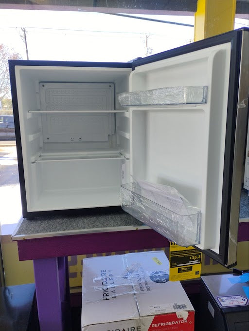 Pictures of Vissani 2.6 cu. ft. Mini Refrigerator in Stainless Steel, ENERGY STAR S150 - HVAR26GSE - Scratch & Dent (Minor) - Neu Appliance Outlet - Discount Appliance Outlet in Austin, Tx