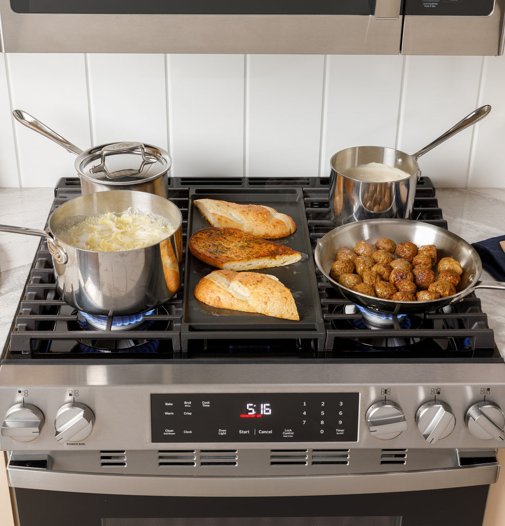 Pictures of GE® Free-Standing Gas Range with Crisp Mode in Stainless Steel GGF500PVSS - New in Box - Neu Appliance Outlet - Discount Appliance Outlet in Austin, Tx