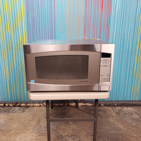Stainless Steel GE. 2.2 cu. ft. Countertop Microwave Oven with Inverter Defrost Technology - Scratch & Dent - Minor