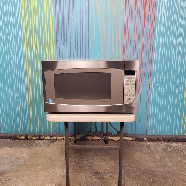 Stainless Steel GE. 2.2 cu. ft. Countertop Microwave Oven with Inverter Defrost Technology- Open Box